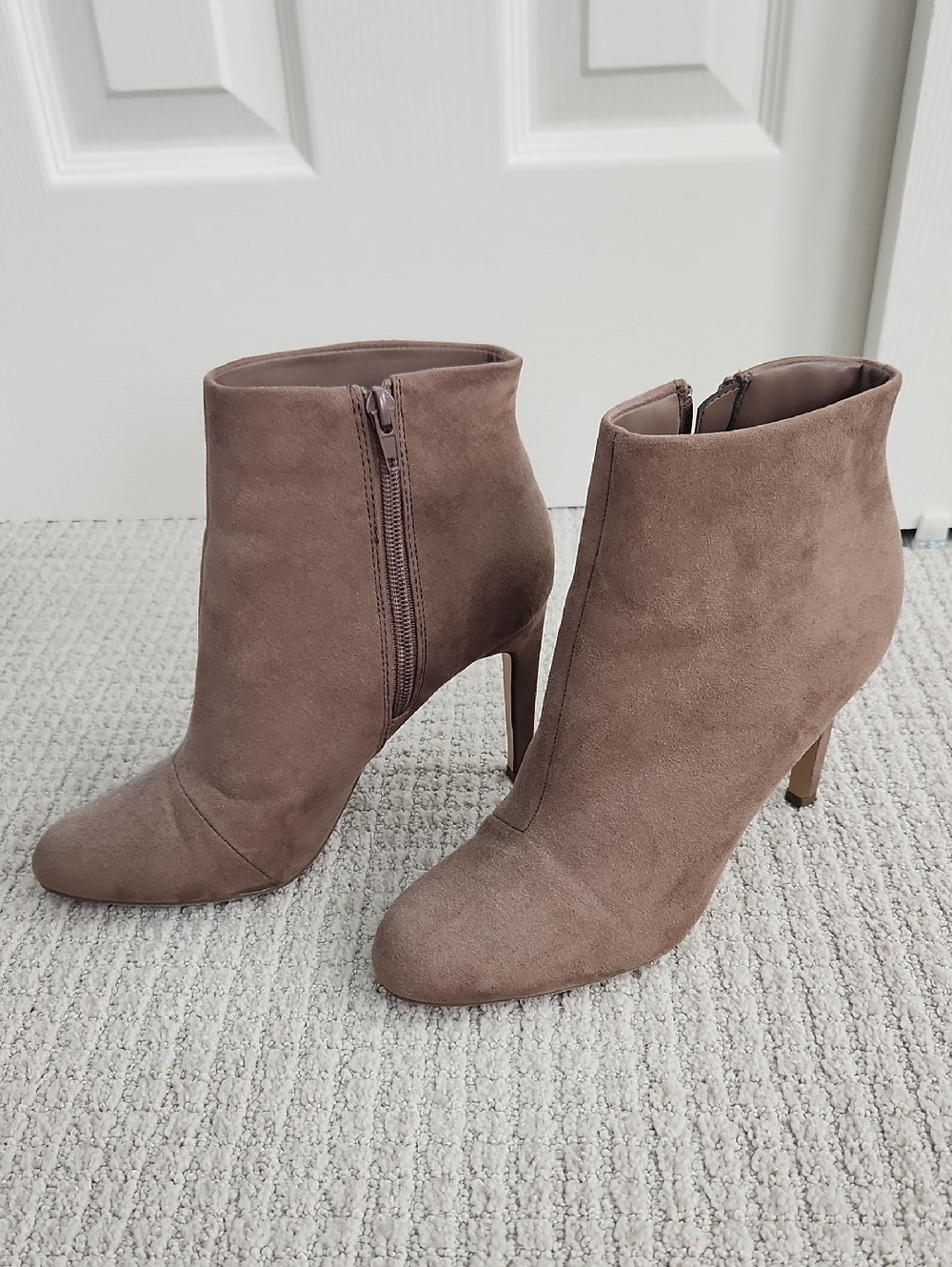 Women's Suede Ankle Booties in Taupe